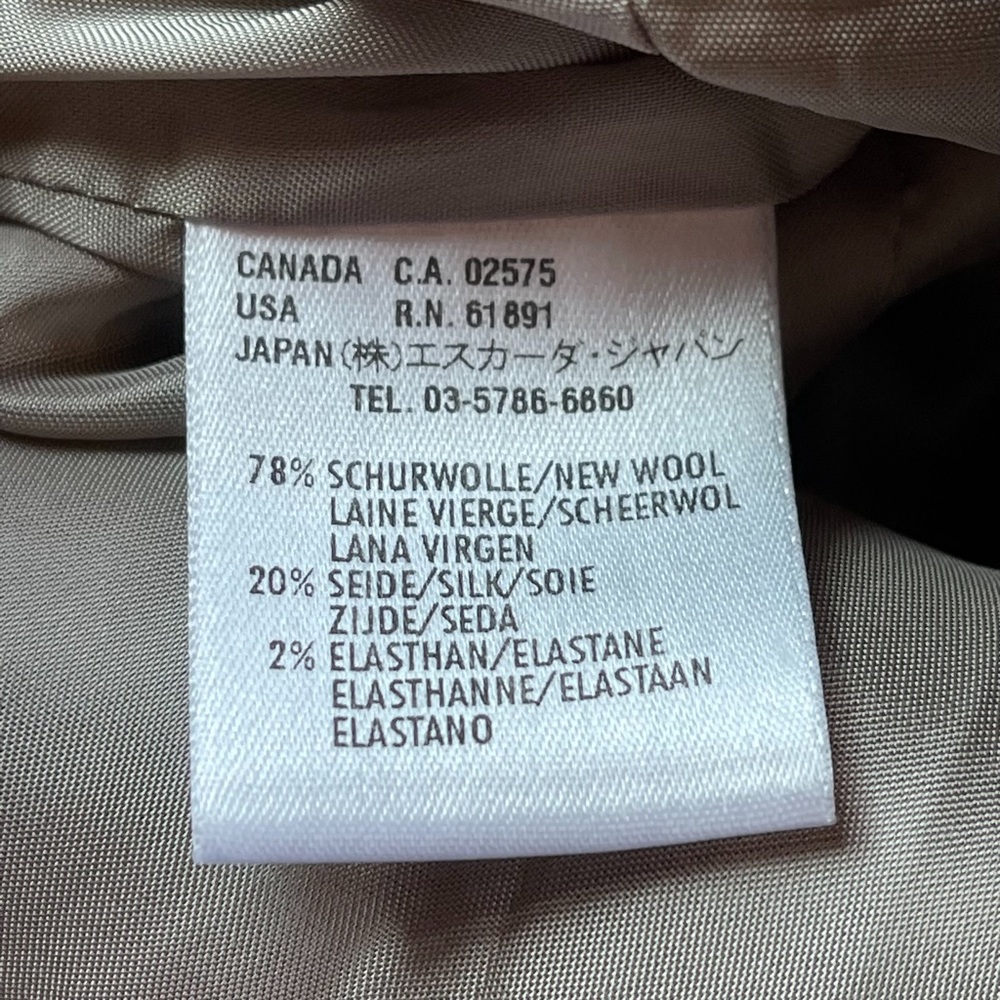 ESCADA EXCLUSIVE FOR NEIMAN MARCUS GRAY BLAZER JACKET - Picture 10 of 13